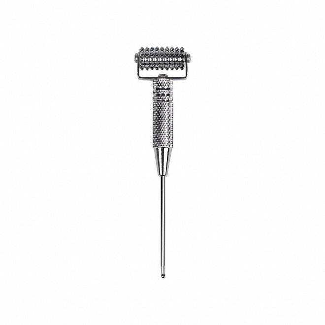 silver spike roller