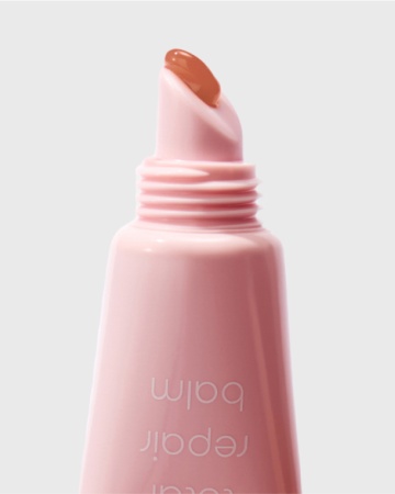 TOTAL REPAIR LIP BALM 02 PASTRY 2 jpg