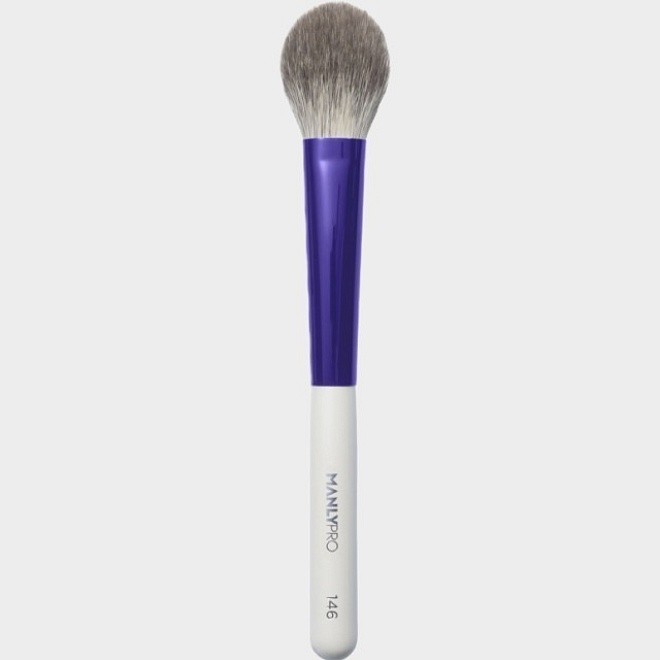 к146* кисть средняя плоская многофункциональная для румян, коррекции, хайлайтера